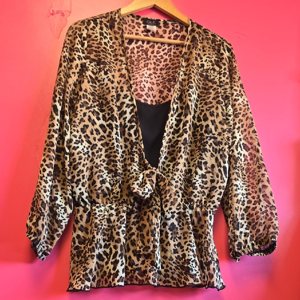 Stylish Leopard Print Blouse in Black and Brown